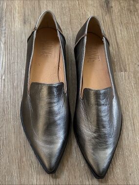FRYE AND CO. Metallic Pointed-Toe Slip-On Flats - Silver